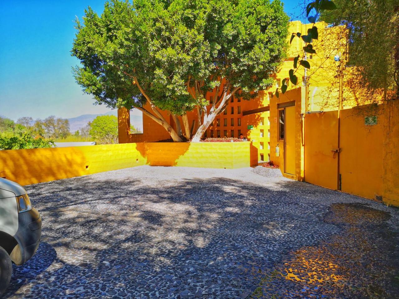Hotel Casa En El Campo 莫雷利亚 外观 照片